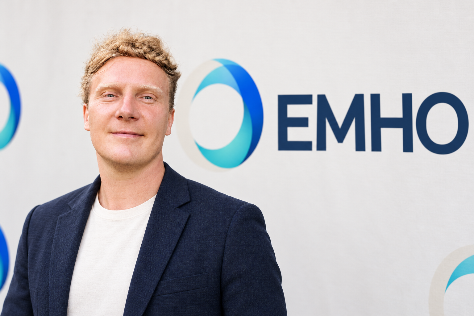 AI-created editorial portrait of Wim Prior Van Gucht against an EMHO backdrop